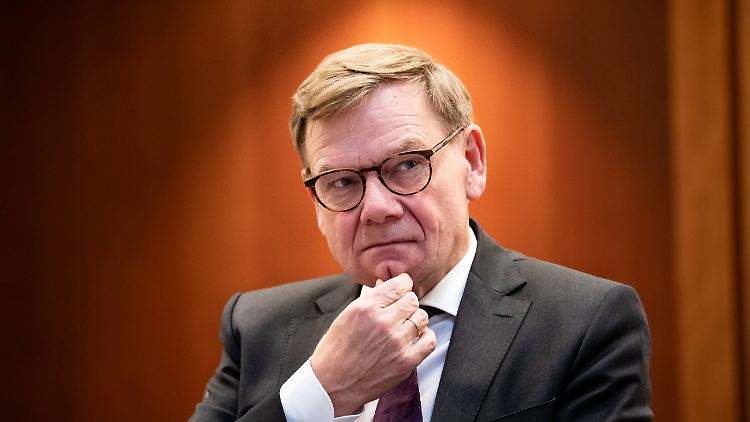 Johann Wadephul. Wenn ein CDU-Minister die Schmerzpunkte von AfD-Anhängern übergeht, stärkt er die Rechtsextremen. 