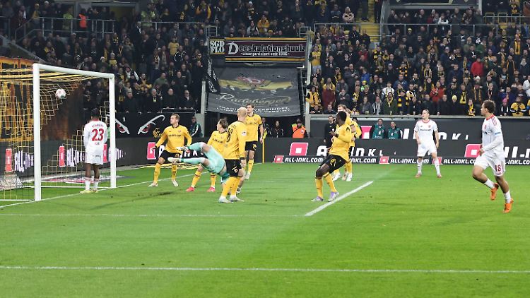 In Dresden lohnte es sich heute, direkt nach Anpfiff gut aufzupassen.