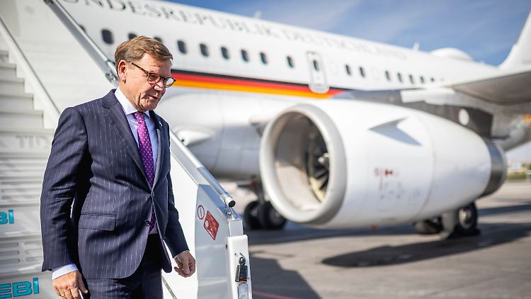 Beim Regierungsflug nach Ankara Mitte Oktober ging für Wadephul noch alles glatt. 