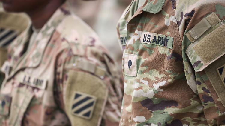 Auch in Deutschland bekommen US-Soldaten wegen des Shutdowns in ihrer Heimat möglicherweise kein Geld mehr. 
