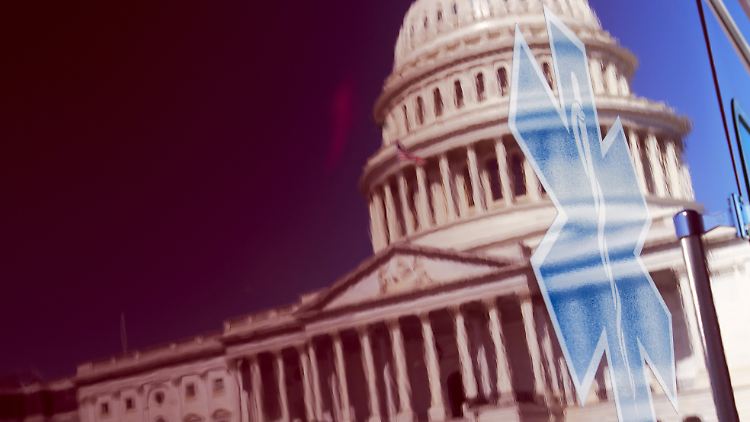 Trump fordert, Obamacare abzuschaffen.