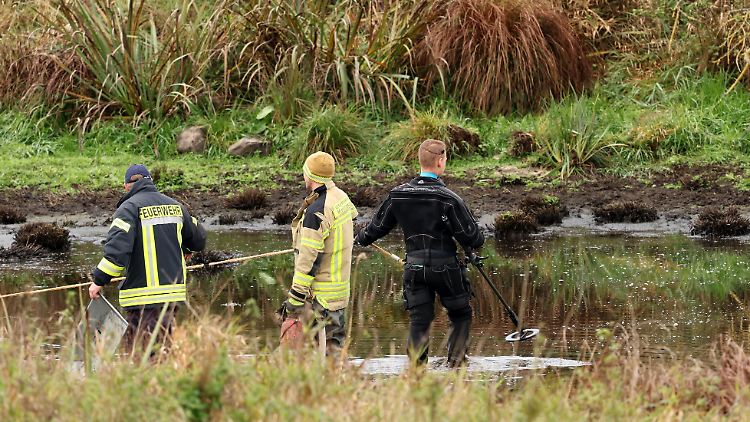 Auf der Suche nach Fabian und am Fundort der Leiche wurden zahlreiche Spuren sichergestellt … 