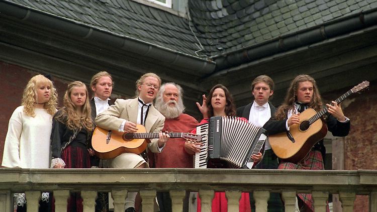 Maite Kelly (am linken Rand) auf einer Aufnahme aus dem Jahr 1998.