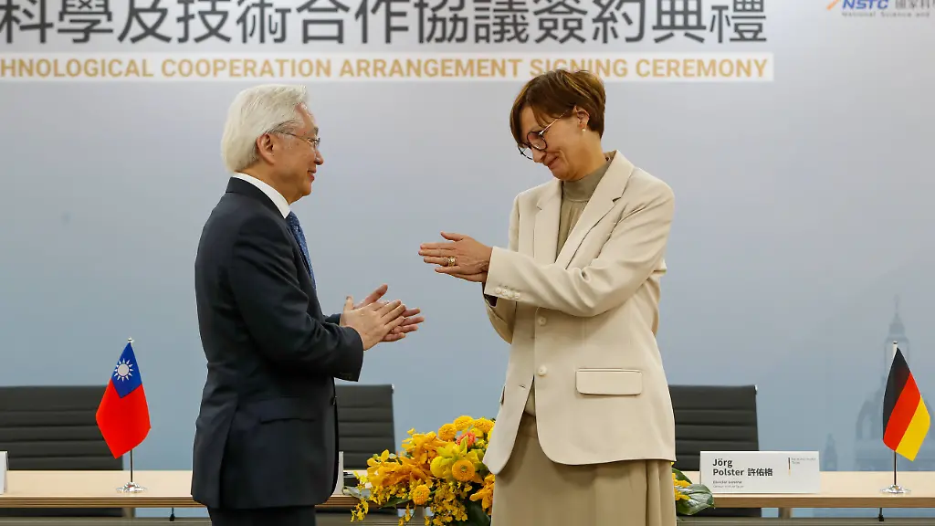 7607eae12aa8a750552da1db4aa47208