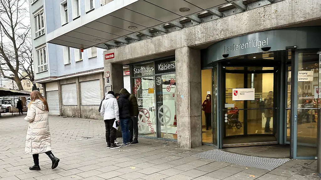 Im-Stadthaus-Kaiserstrasse-befindet-sich-die-Abteilung-Auslaenderangelegenheiten