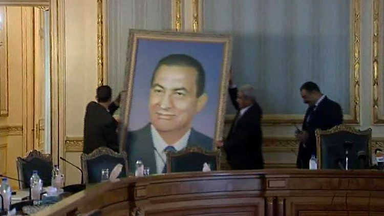Mubaraks Herrschaft ist Geschichte. Seine Milliarden dürften Ägypten noch ein wenig beschäftigen.