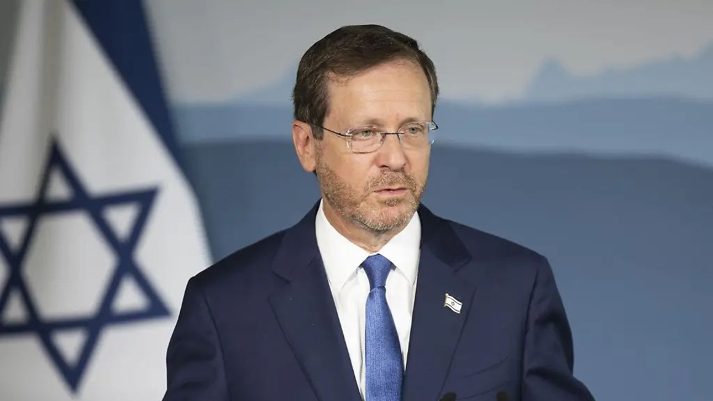 Wer-glaubt-dass-ein-echter-Bruderkrieg-eine-Grenze-ist-an-die-wir-nicht-gelangen-werden-hat-keine-Ahnung-Israels-Praesident-Izchak-Herzog-ist-besorgt