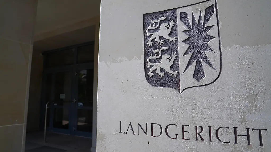 c3f79bd4b598c33f73a7a5f8a1eeb597