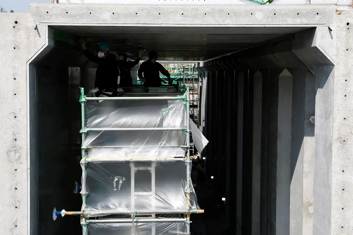 2023-03-09T230128Z-1866636022-RC2FPZ9HP7QE-RTRMADP-3-JAPAN-FUKUSHIMA-WATER-FISH