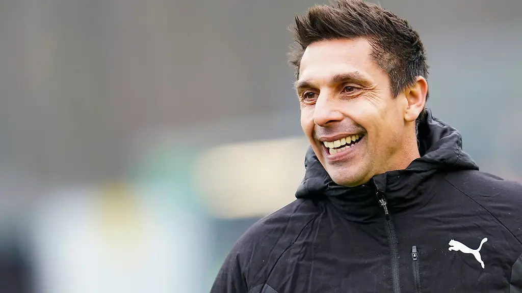 Kiels-Trainer-Marcel-Rapp