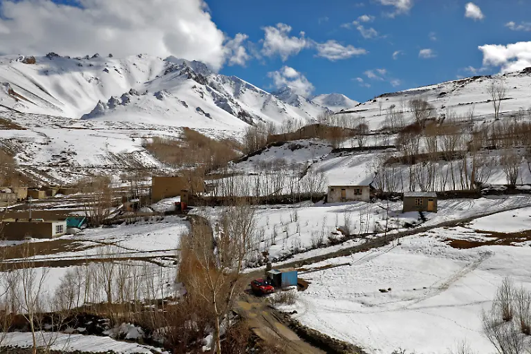 2023-03-07T102308Z-629830256-RC2QLZ91KMI1-RTRMADP-3-WOMENS-DAY-AFGHANISTAN