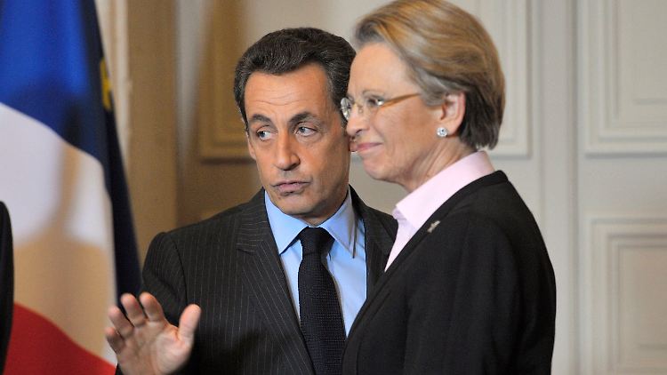 Frankreichs Präsident Sarkozy und Außenministerin Alliot-Marie: Sie fordern die Auslieferung der inhaftierte Französin.