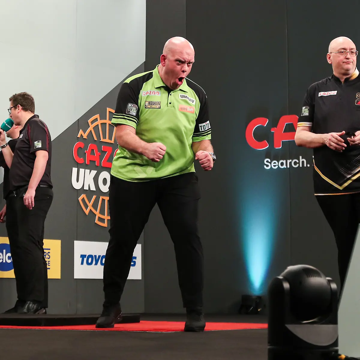 2023UKOpenF-van-Gerwen17