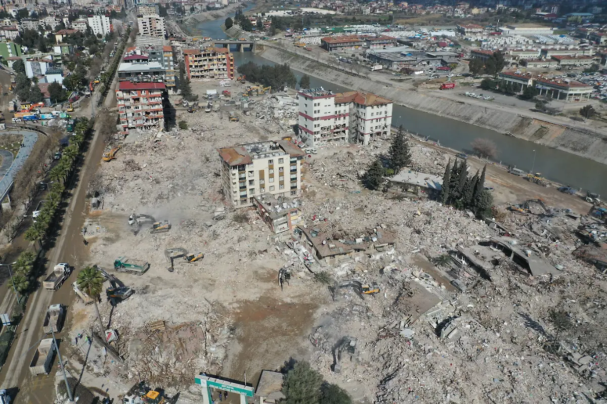 061031242574ca5c2d1e14ba41859139