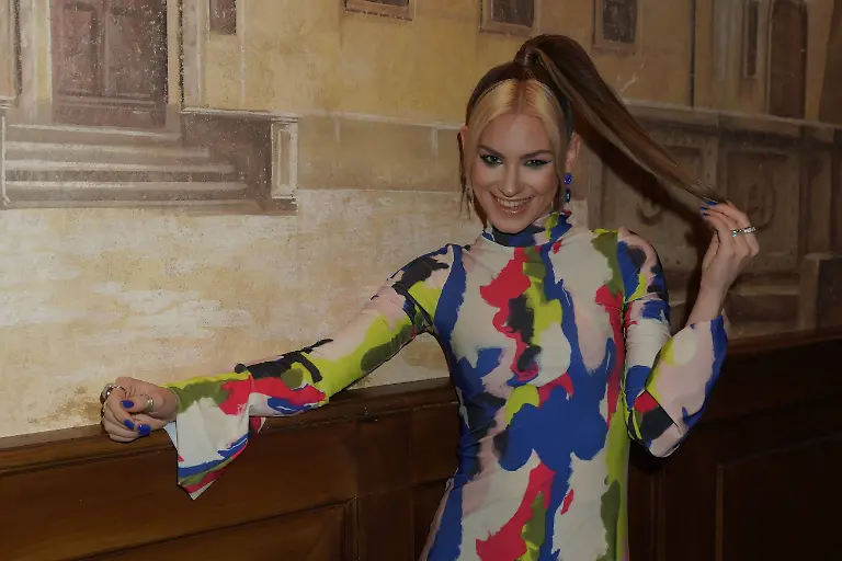 610ae3e4a61f23d253116b833e1e6330