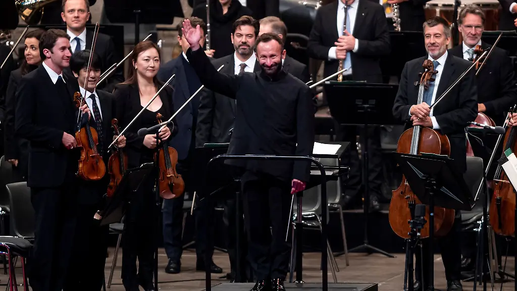 Kirill-Petrenko-M-Chefdirigent-und-kuenstlerischer-Leiter-der-Berliner-Philharmoniker