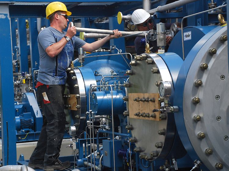 Im CCS-Pilotprojekt des Energiekonzerns Vattenfall am Kraftwerk Schwarze Pumpe bei Spremberg.