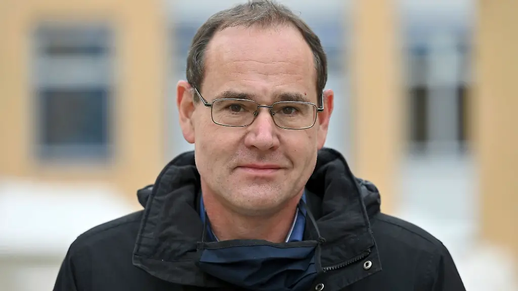 Tilo-Kummer-aufgenommen-im-Staatlichen-Berufsbildenden-Schulzentrum-Hildburghausen