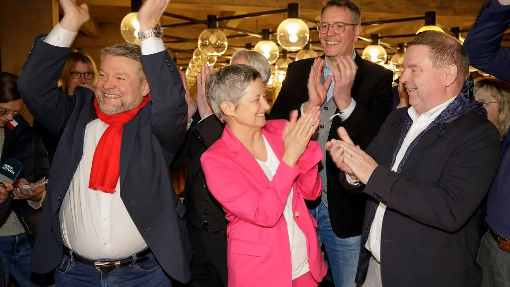 Kandidatin-der-SPD-Beate-Kimmel-hat-die-Stichwahl-zur-Oberbuergermeisterin-der-Stadt-Kaiserslautern-gewonnen