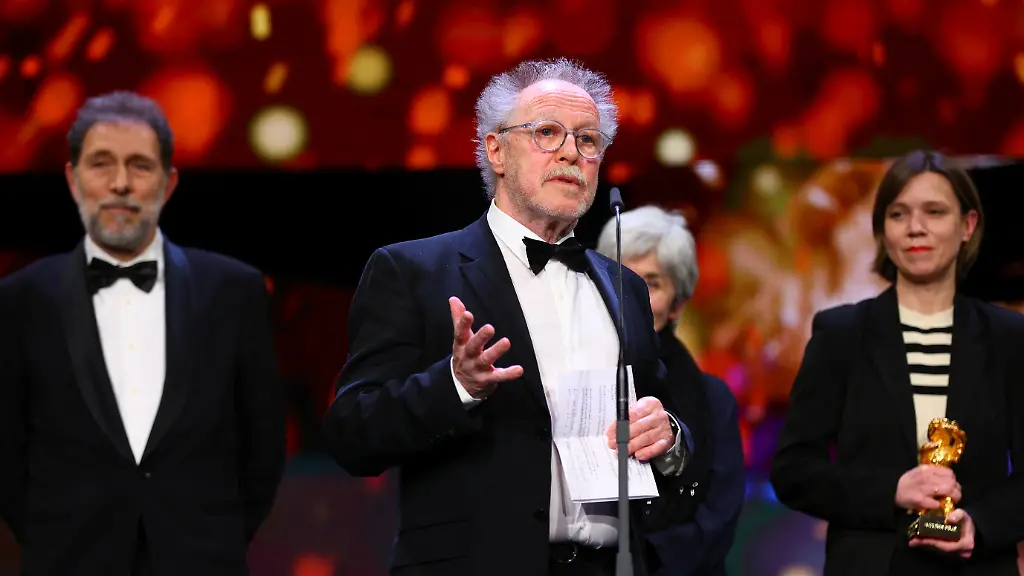 3d717b631de11cdd35409ca3d4b25789