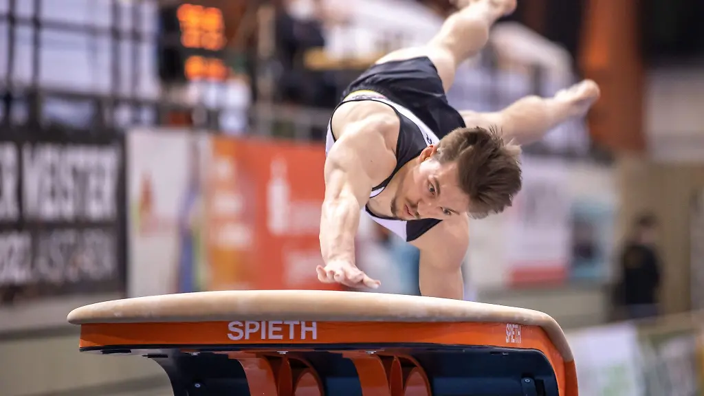 Tom-Schultze-von-SC-Cottbus-in-Aktion