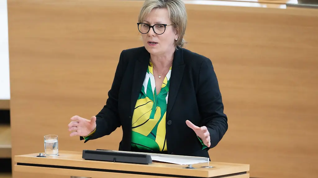 Barbara-Klepsch-CDU-Ministerin-fuer-Kultur-und-Tourismus-in-Sachsen-gibt-im-Landtag-eine-Fachregierungserklaerung-ab