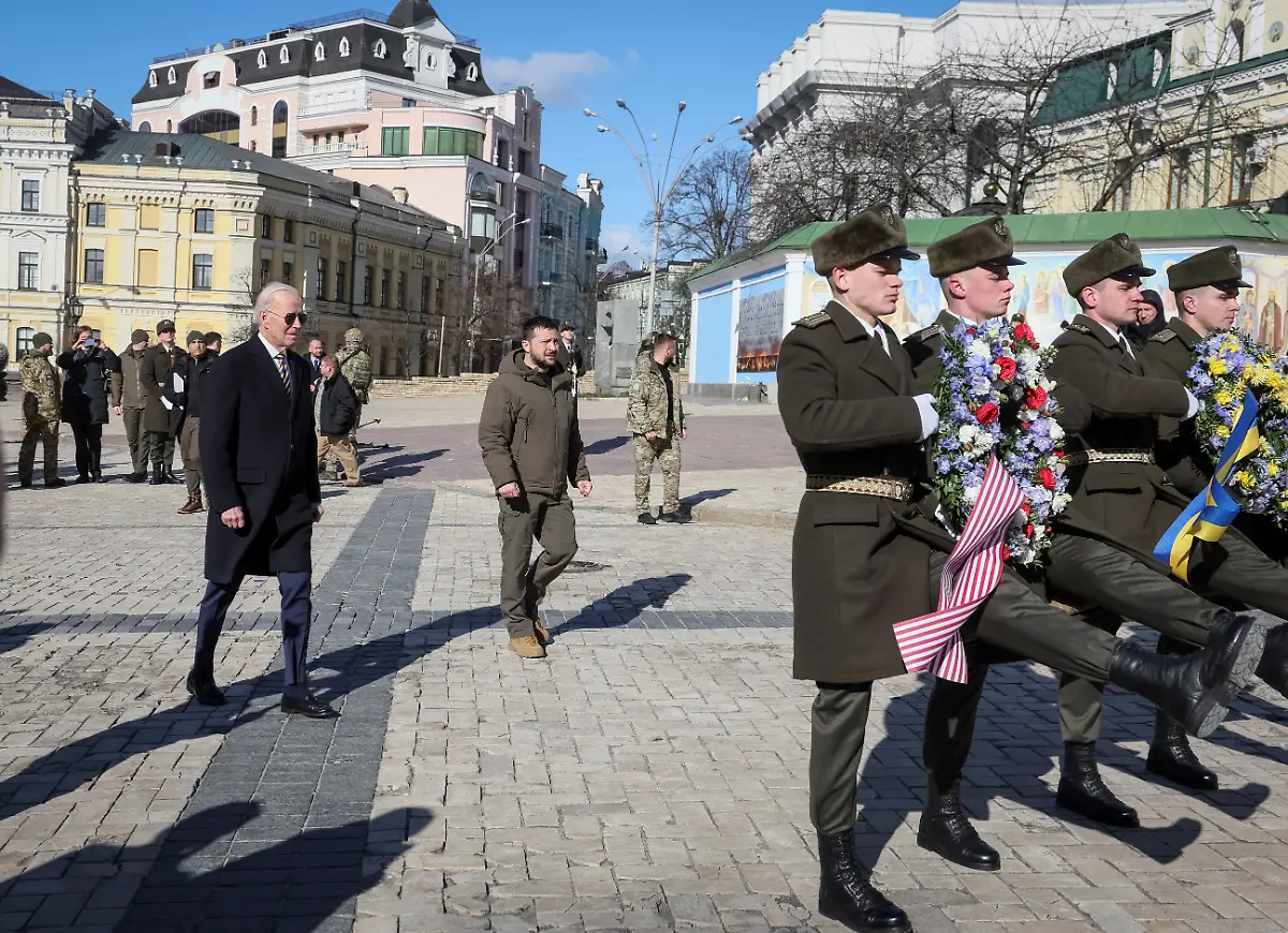 2023-02-20T113059Z-95998630-RC2XEZ9P3XW8-RTRMADP-3-UKRAINE-CRISIS-BIDEN