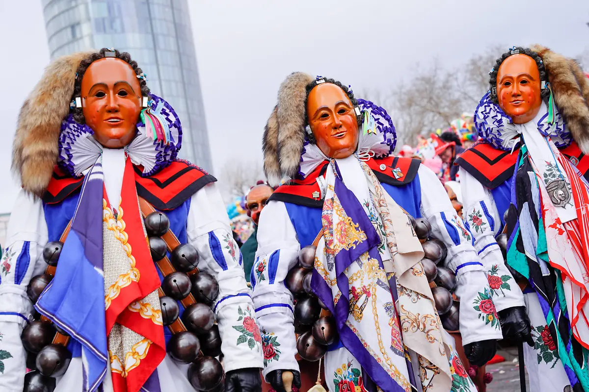 9fe13938135898e0cc87f7f771119256