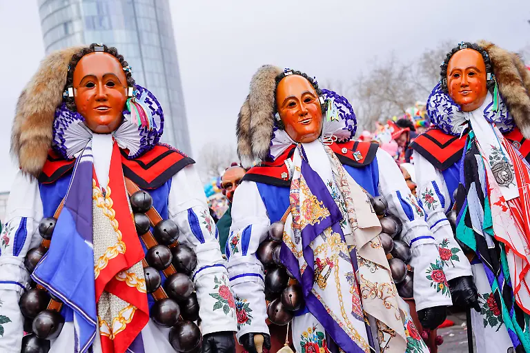 9fe13938135898e0cc87f7f771119256