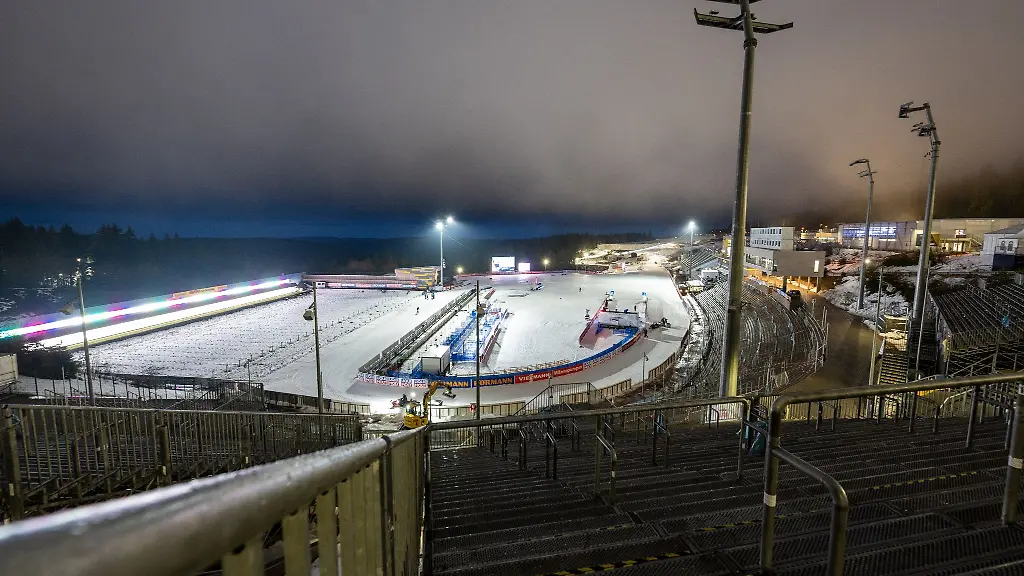 Blick-in-die-leere-Biathlon-Arena