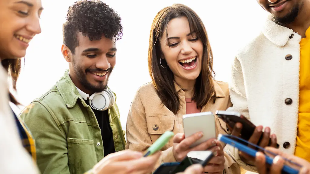 Grosses-Datenvolumen-kleiner-Preis-so-macht-mobiles-Surfen-Spass