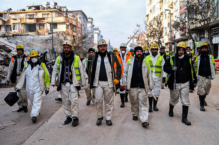 23f73923aed0347bf53c6dc9bf959d1d