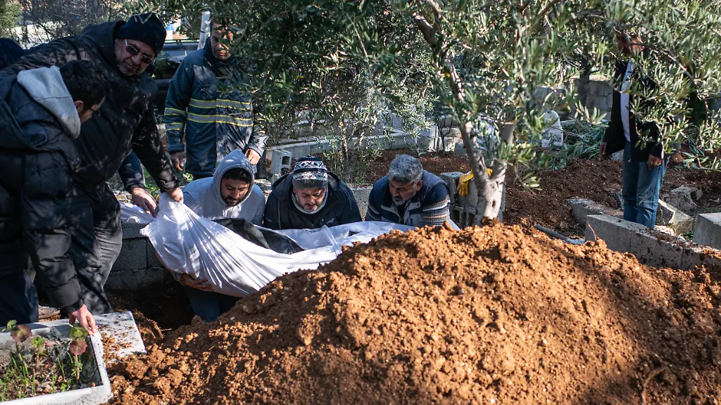 b9f7da57b9bdc963a349a807267f2da0