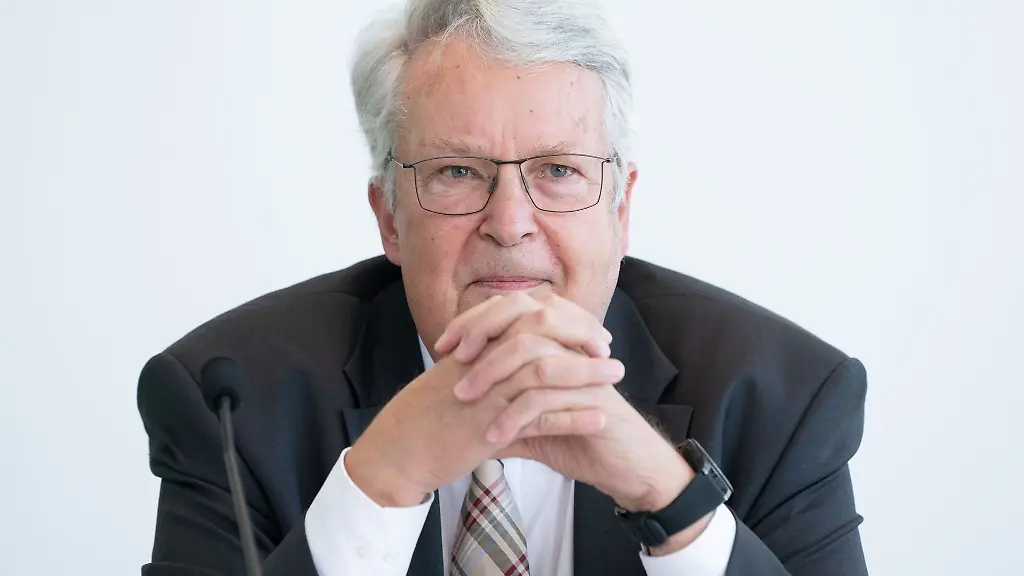 Geert-Mackenroth-Auslaenderbeauftragter