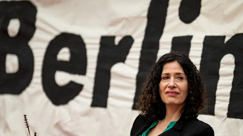 Bettina-Jarasch-nimmt-an-der-Podiumsdiskussion-unter-dem-Motto-BerlinWillKlima-ein-klimaneutrales-Berlin-bis-2030-in-der-TU-Berlin-teil