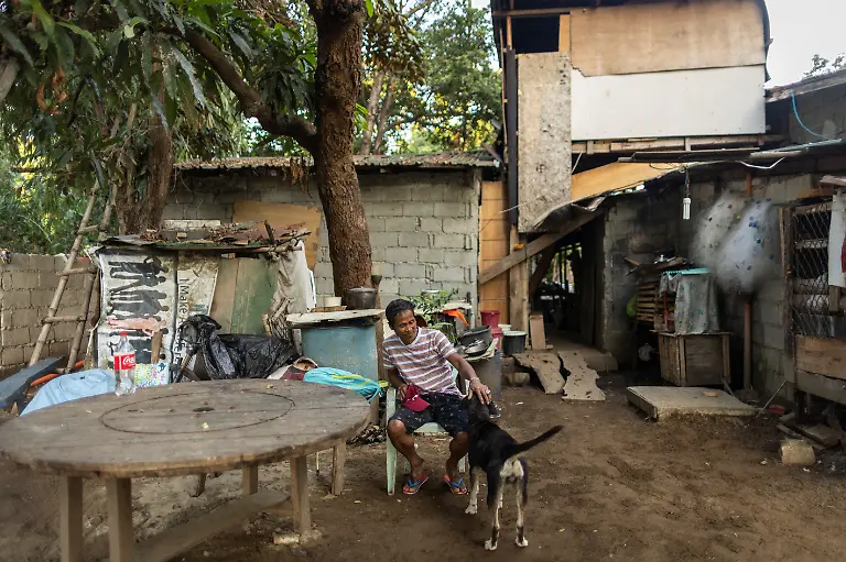 2023-02-06T231237Z-980688864-RC2BPY9H2O2L-RTRMADP-3-PHILIPPINES-ENVIRONMENT-TURTLES