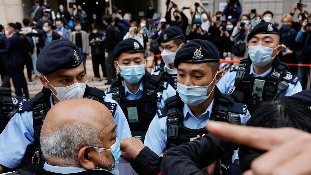 f9fda9d35e4fc4abbfc396d5ef009653