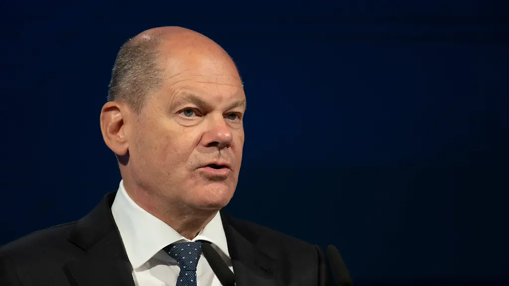 858529a53457cf8ce8bf6d8ce83879e7