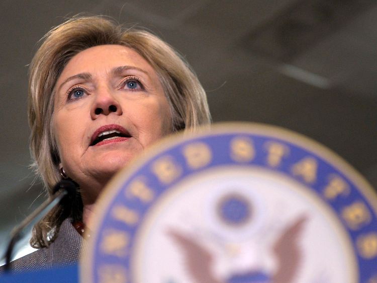 Hillary Clinton zeigt, dass sich ein demokratisches Ägypten weiter auf die USA verlassen kann.