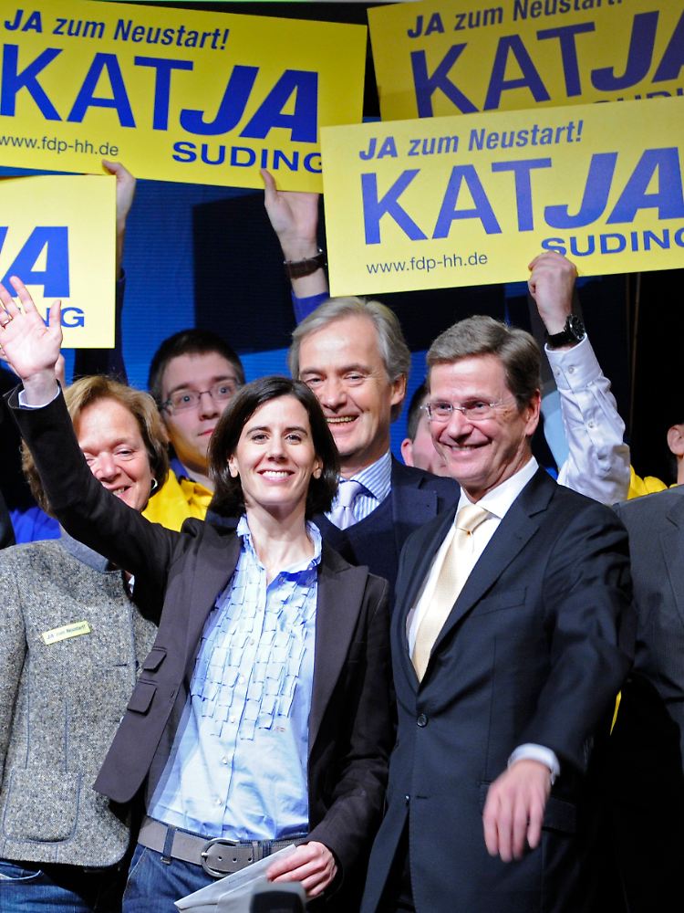 Hoffen auf Einzug, der entscheidend sein wird: FDP-Spitzenkandidatin Suding und ihr Parteichef Westerwelle.