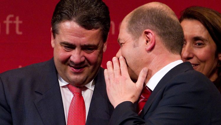 Die Frage ist nur, wie: SPD-Chef Gabriel (links) und Spitzenkandidat Scholz sind siegessicher.