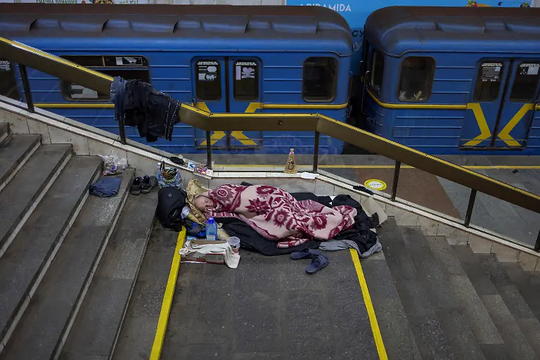 2022-03-25T000000Z-38993922-RC2P9T9UCM1T-RTRMADP-3-UKRAINE-CRISIS