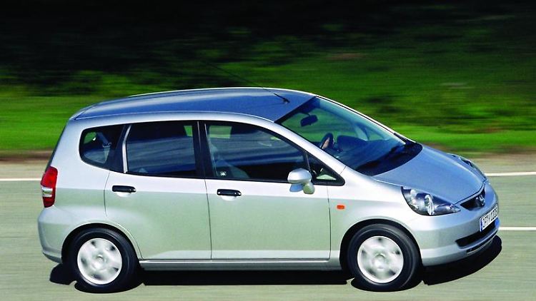 Platz für Sperrgut: Durch das Versenken der hinteren Sitze entsteht im Honda Jazz der dritten Generation ein fast 1,30 Meter hoher Laderaum.