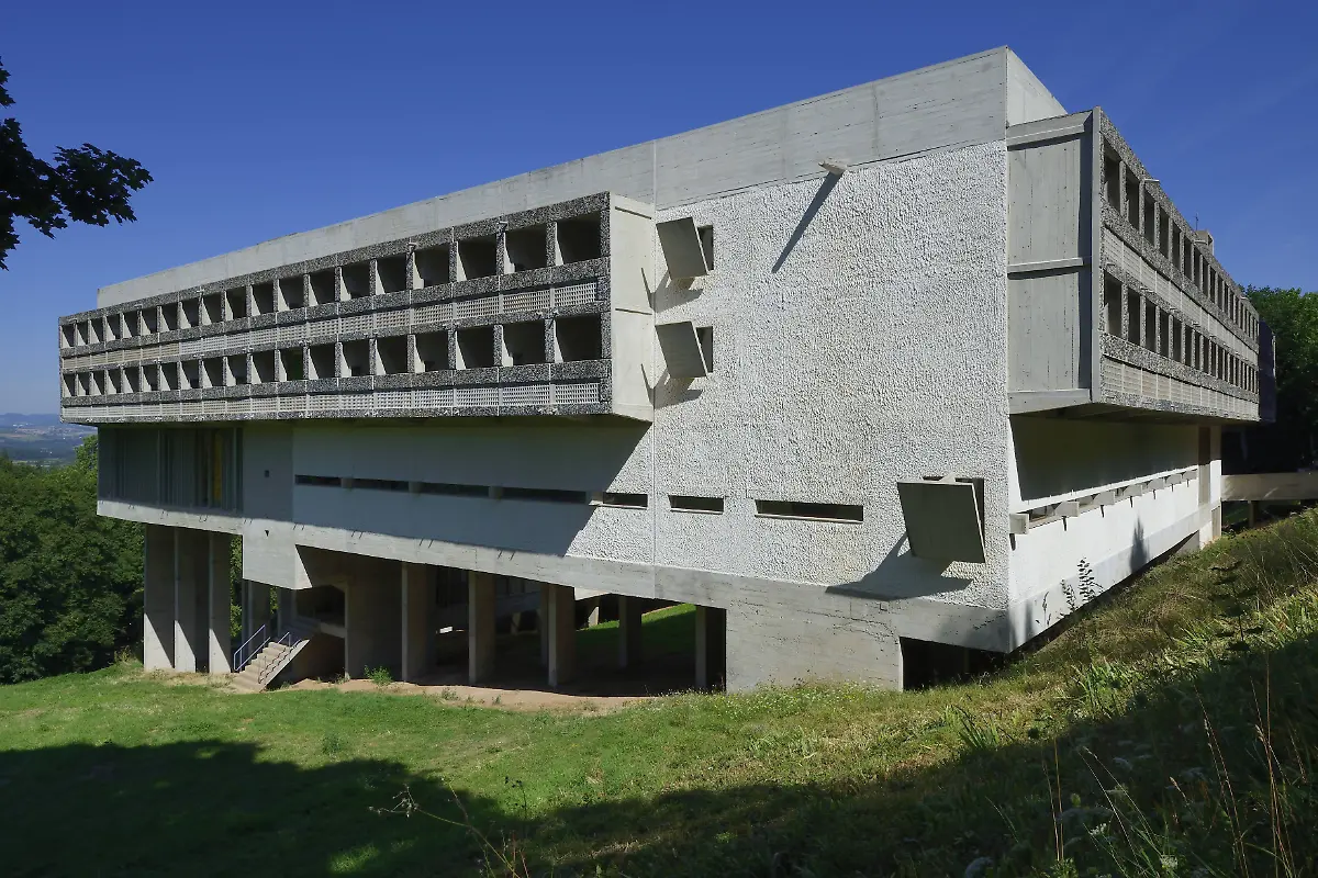 Sainte-Marie-de-La-Tourette-1