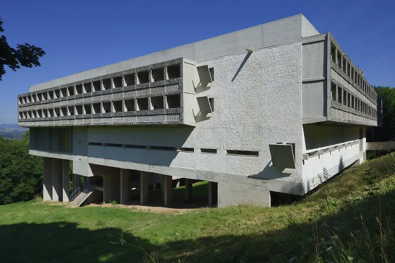 Sainte-Marie-de-La-Tourette-1