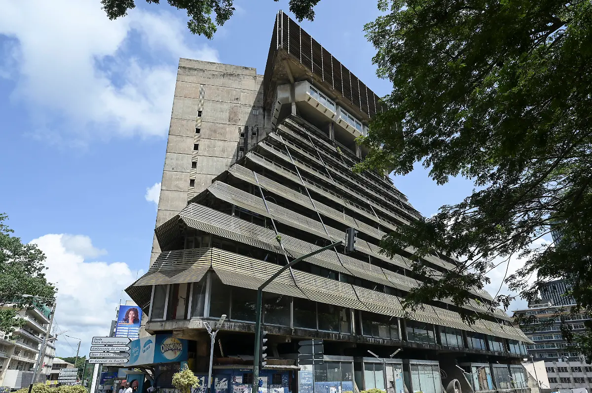 La-Pyramide-Abidjan-Elfenbeinkueste