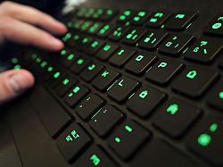 Zugriff auf Server im Ausland: Dobrindt plant massive Verstärkung der Cyberabwehr