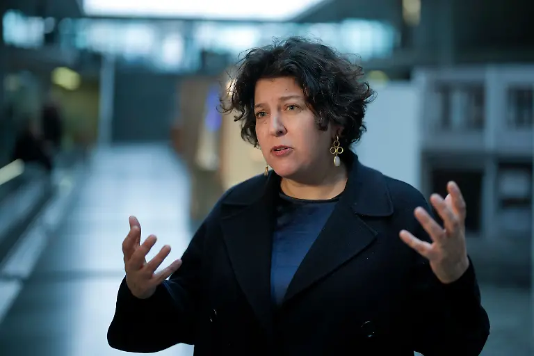 52fe9f9ba766edb595ad51500b684f42