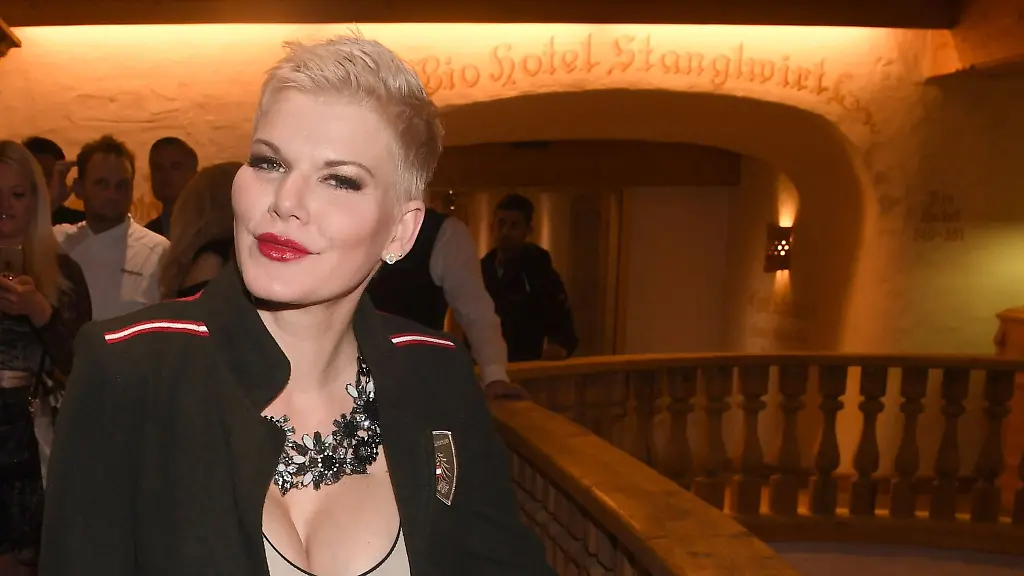 Saengerin-Melanie-Mueller-2020-in-Oesterreich