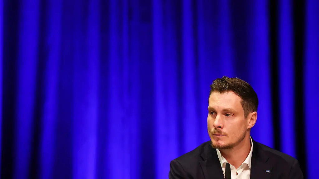 Marcell-Jansen-Praesident-Hamburger-Sportverein-e-V-und-Aufsichtsrat-der-HSV-Fussball-AG